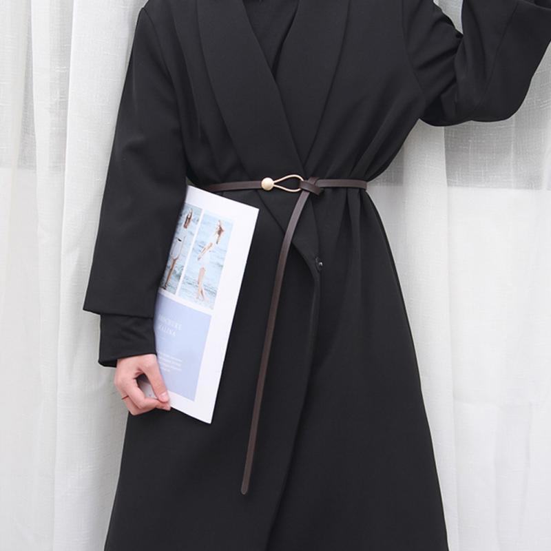 Women’s Skinny Leather-Look Waist Belt with Metallic Hook Buckle
