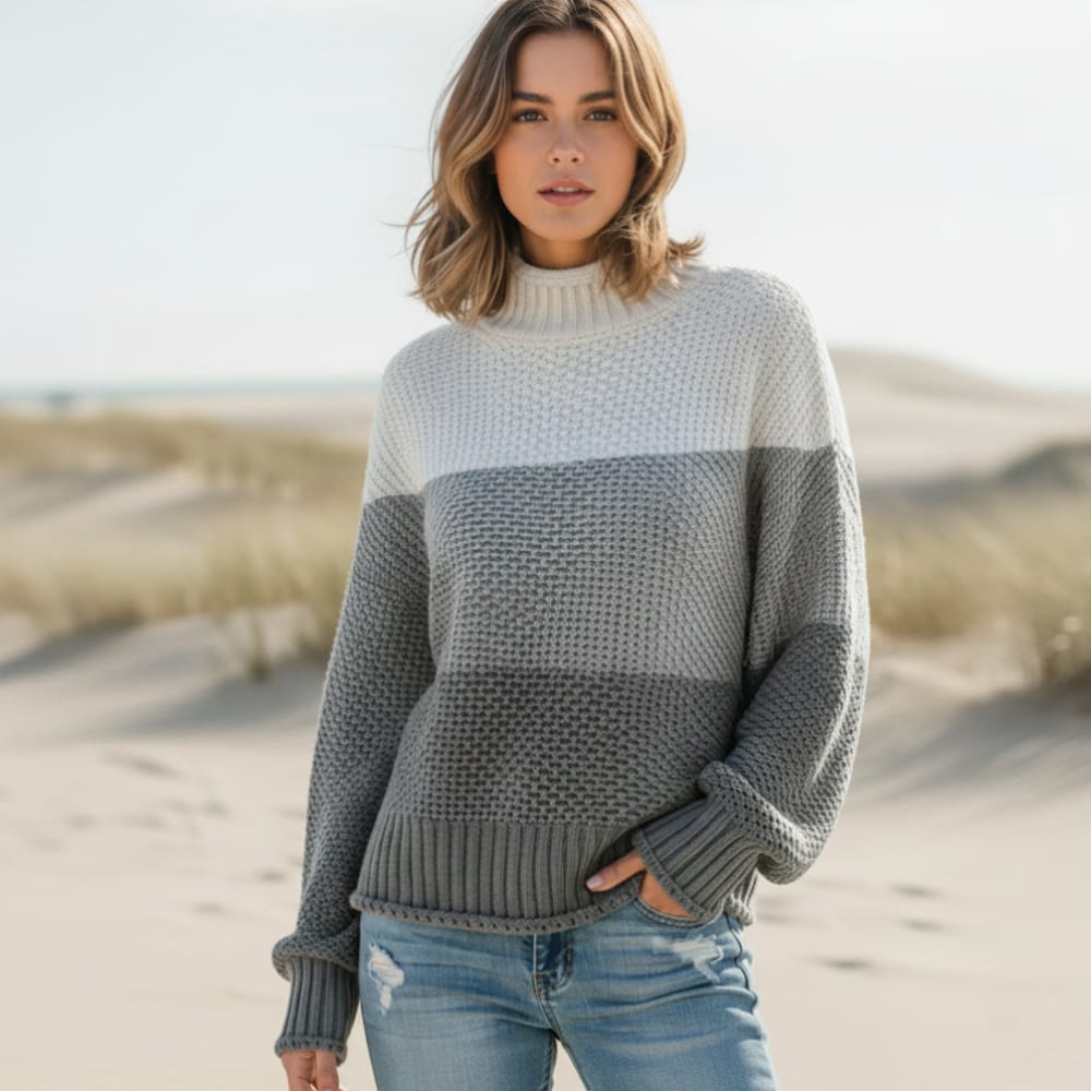 Women’s Colour Block Textured Knit Mock Neck Sweater