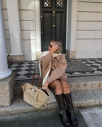 Women’s Oversized Wide Collar Short Coat