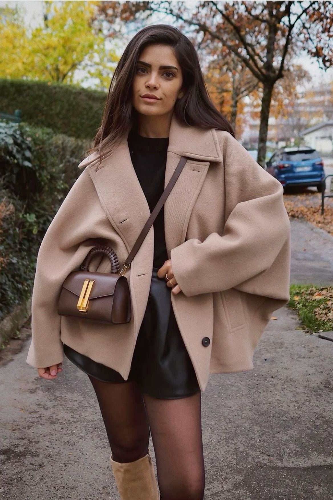 Women’s Oversized Wide Collar Short Coat