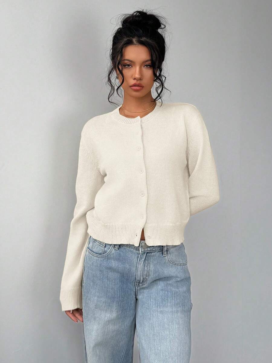 Women's Cropped Crew Neck Button-Front Cardigan