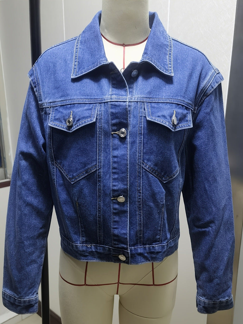 Women's Classic Cropped Denim Trucker Jacket