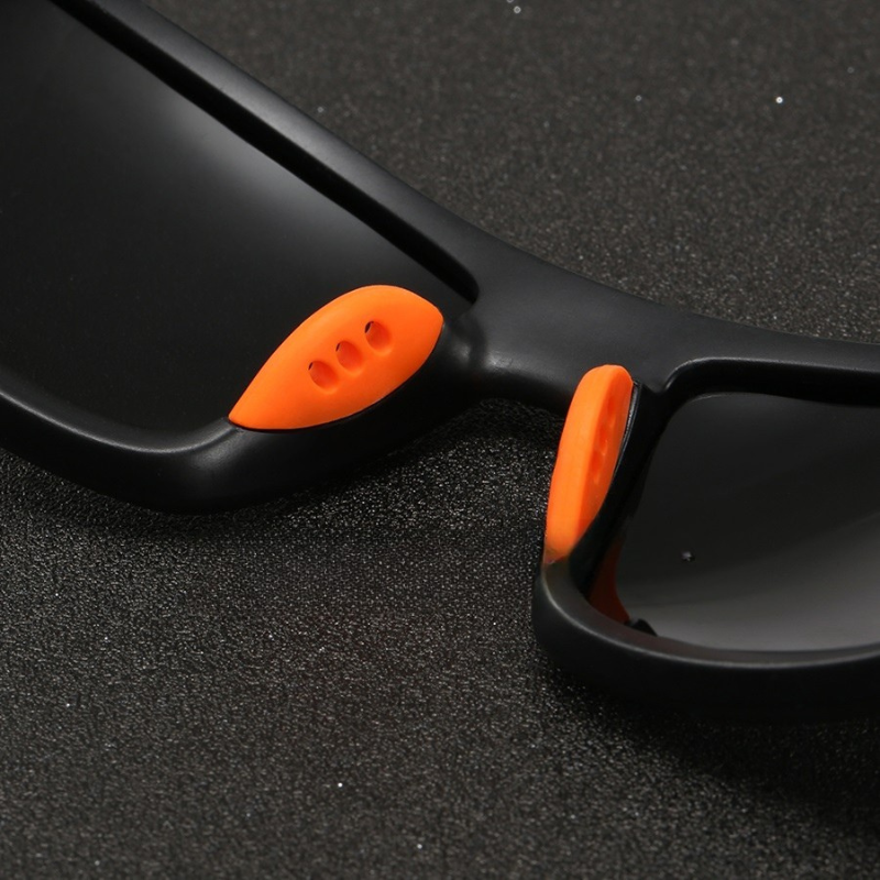 Men's Camo Sport Mirrored Lens Sunglasses