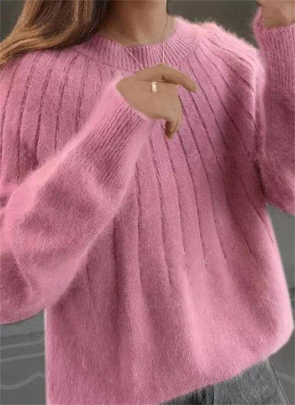 Women's Relaxed Fuzzy Ribbed Knit Round Neck Sweater