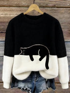 Women’s Colour Block Fluffy Knit Sweater with Lounging Cat Design